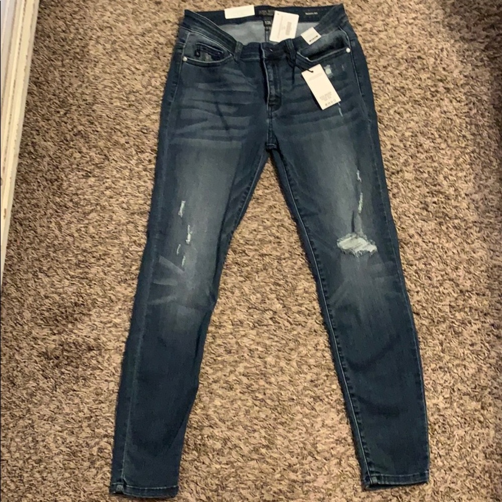 Brand new Judy blue distressed skinny jeans